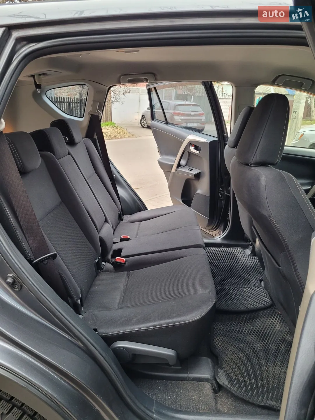 2013 Toyota RAV 4 - мініатюра 11