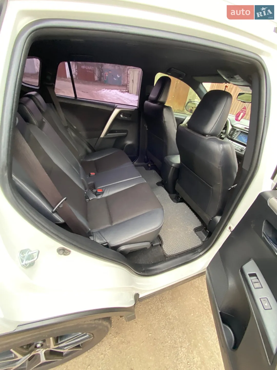 2016 Toyota RAV 4 - мініатюра 37