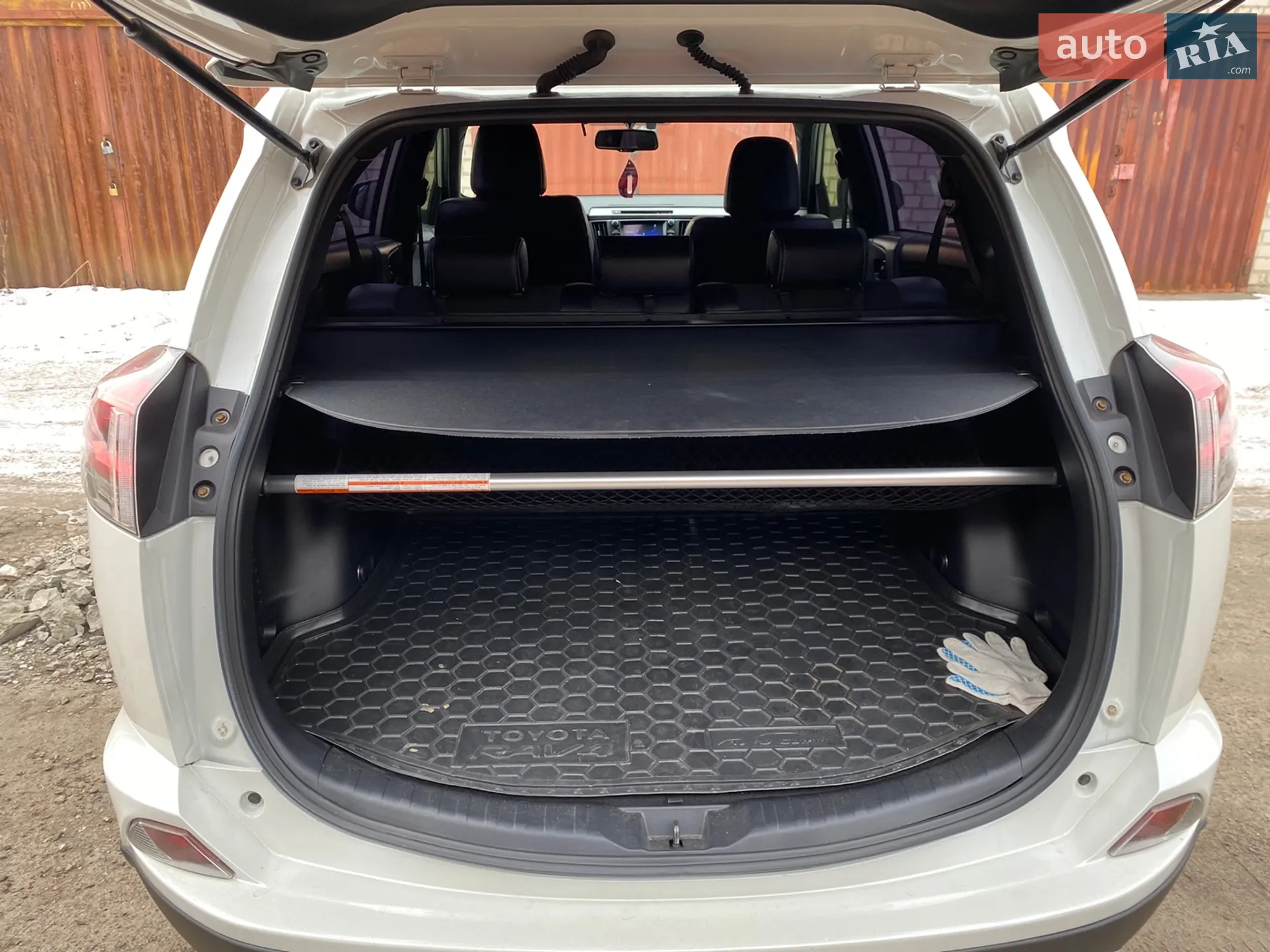 2016 Toyota RAV 4 - мініатюра 40