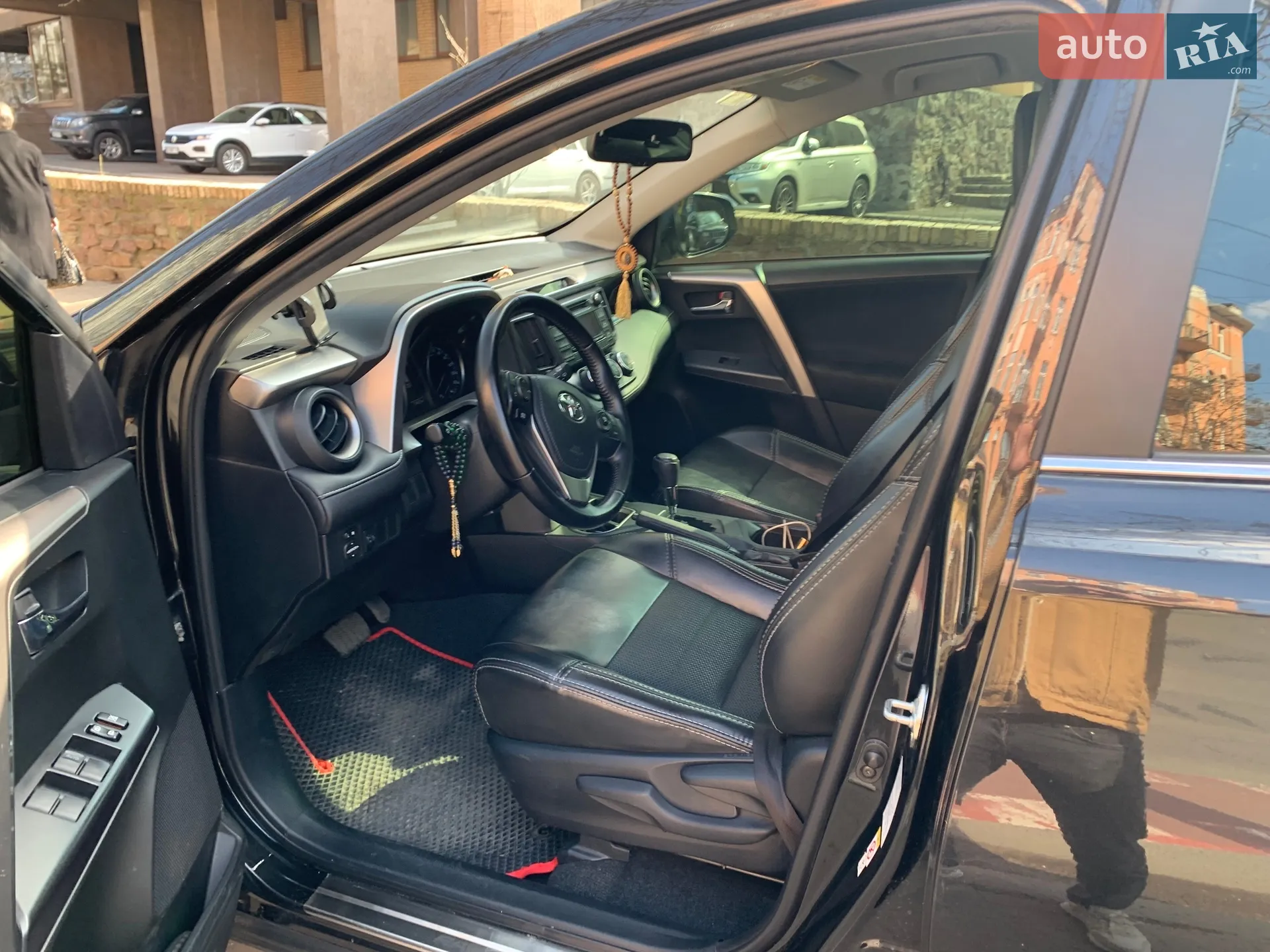 2016 Toyota RAV 4 - мініатюра 10