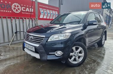 Позашляховик / Кросовер Toyota RAV4 2011 в Києві