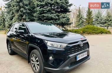Внедорожник / Кроссовер Toyota RAV4 2020 в Виннице
