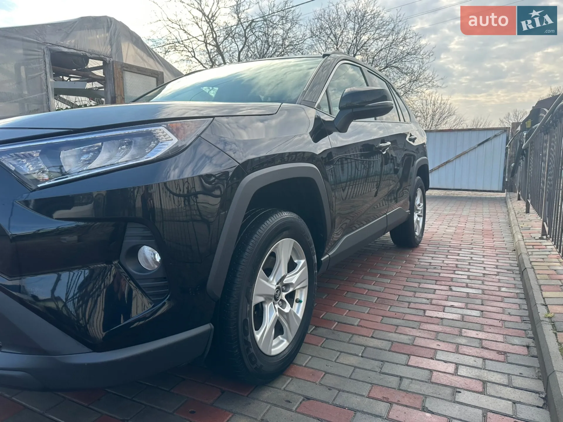 2019 Toyota RAV 4 - мініатюра 2