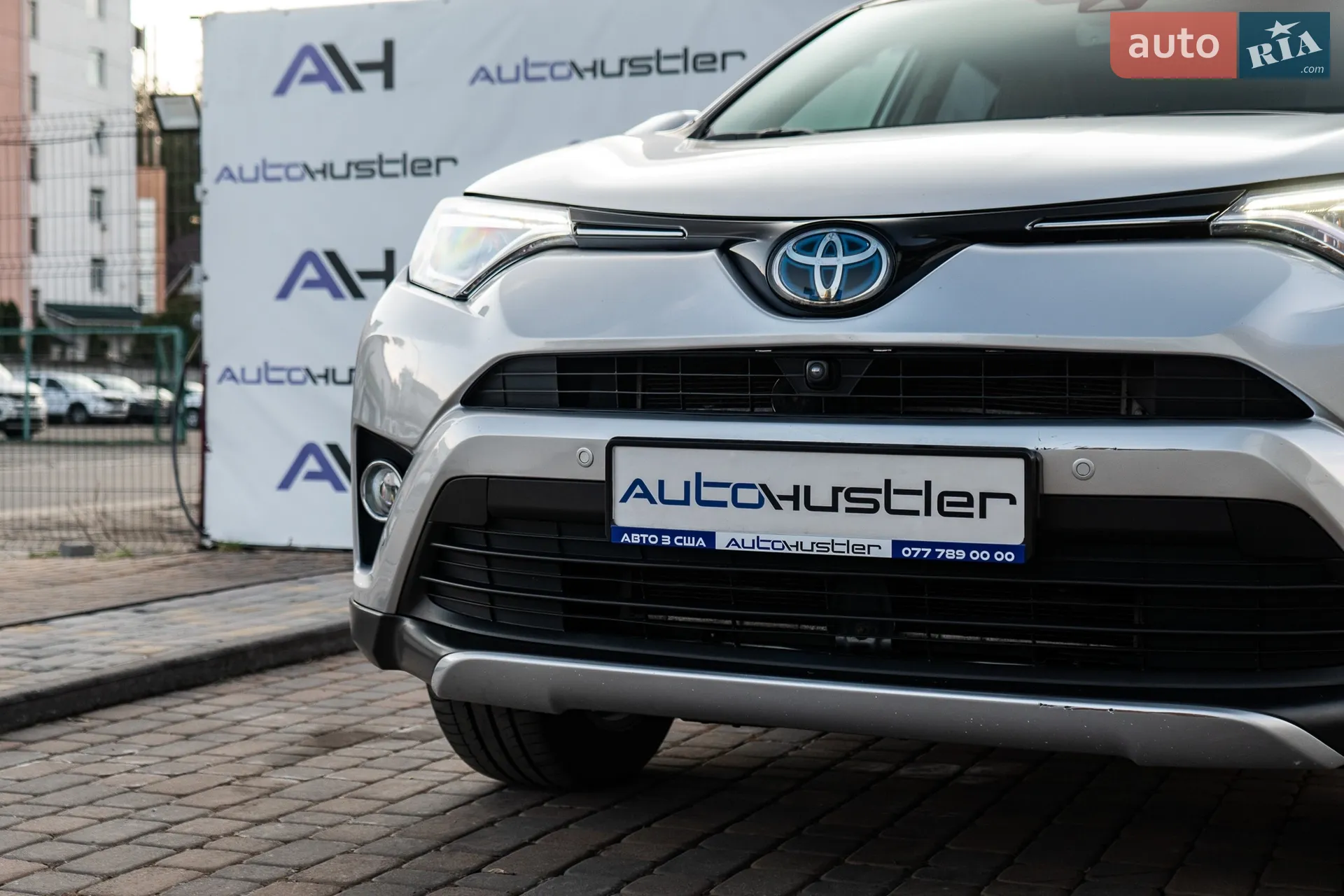 2016 Toyota RAV 4 - мініатюра 7