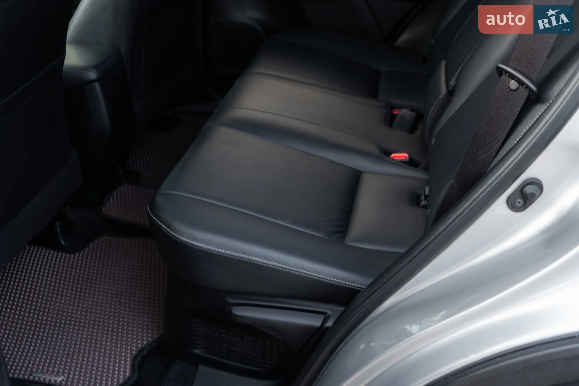 2016 Toyota RAV 4 - мініатюра 47