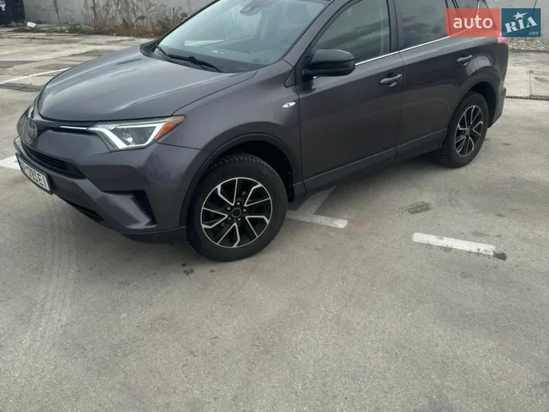 Toyota RAV4 2016