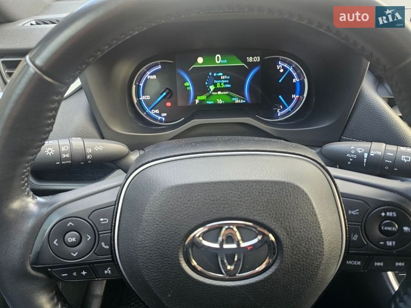 Позашляховик / Кросовер Toyota RAV4 2020 в Києві