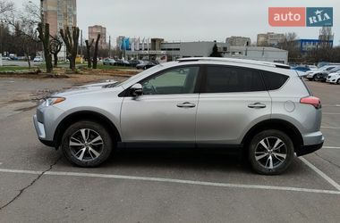 Внедорожник / Кроссовер Toyota RAV4 2016 в Одессе