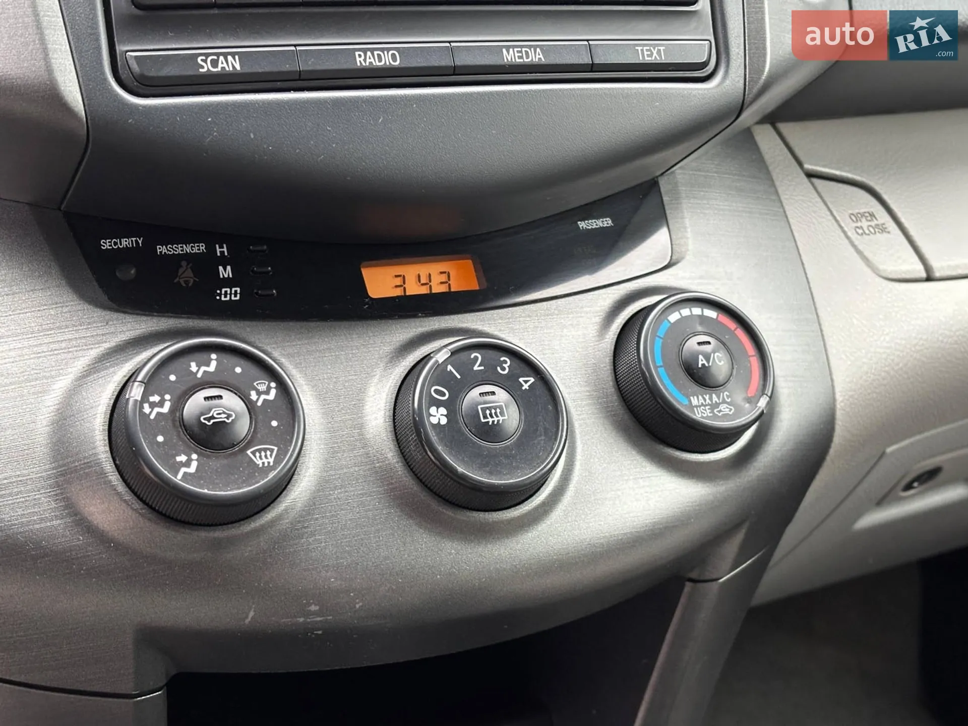 2012 Toyota RAV 4 - мініатюра 23