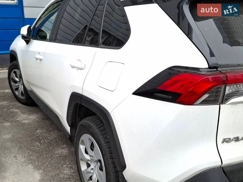 Внедорожник / Кроссовер Toyota RAV4 2019 в Запорожье фото Внедорожник / Кроссовер Toyota RAV4 2019 в Запорожье