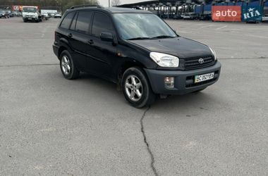 Внедорожник / Кроссовер Toyota RAV4 2002 в Городке