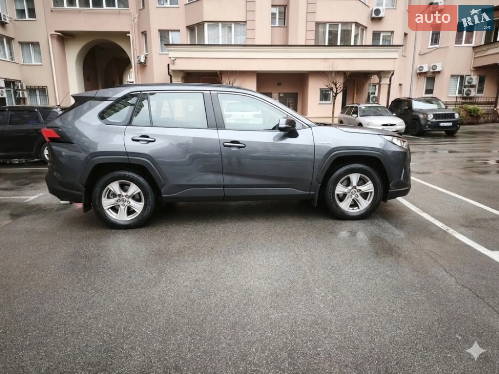 2020 Toyota RAV 4 - мініатюра 3