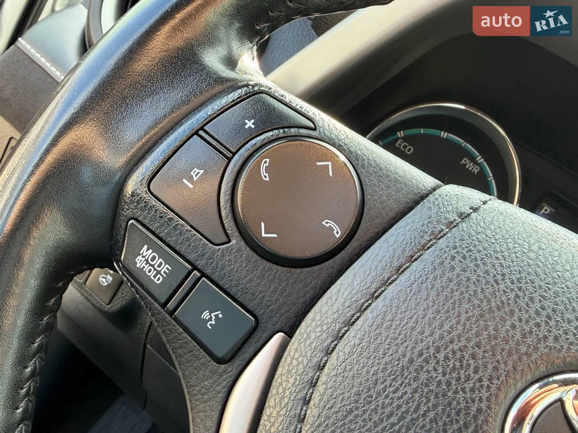 2018 Toyota RAV 4 - мініатюра 18