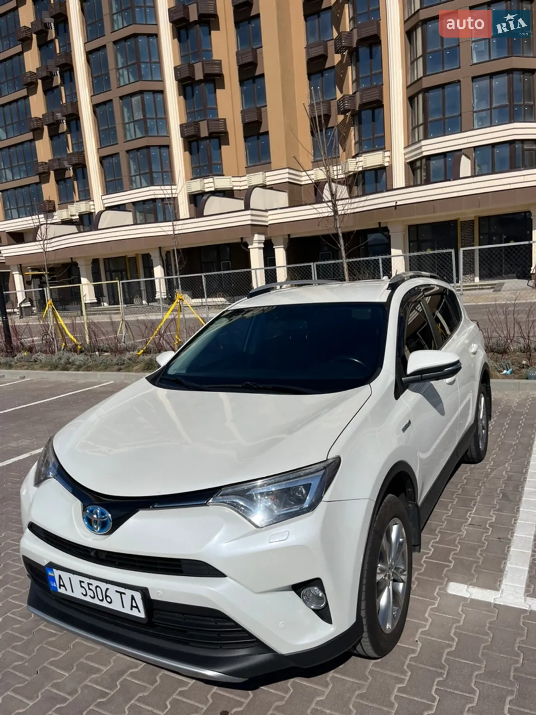 2016 Toyota RAV 4 - мініатюра 3