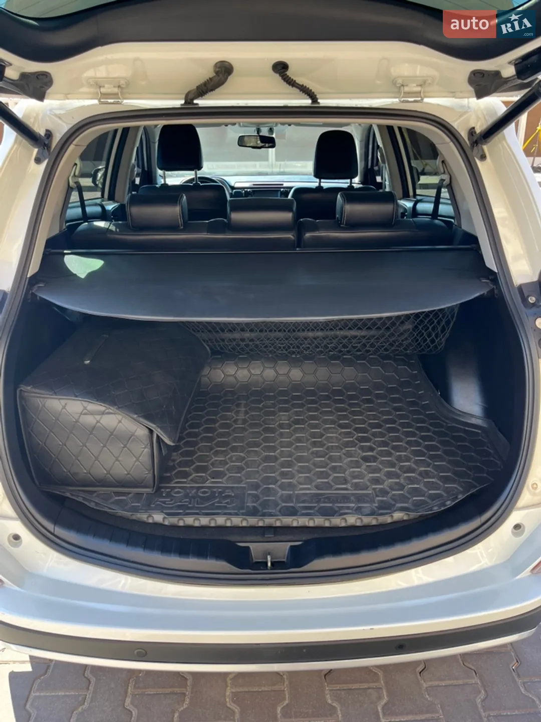 2016 Toyota RAV 4 - мініатюра 27