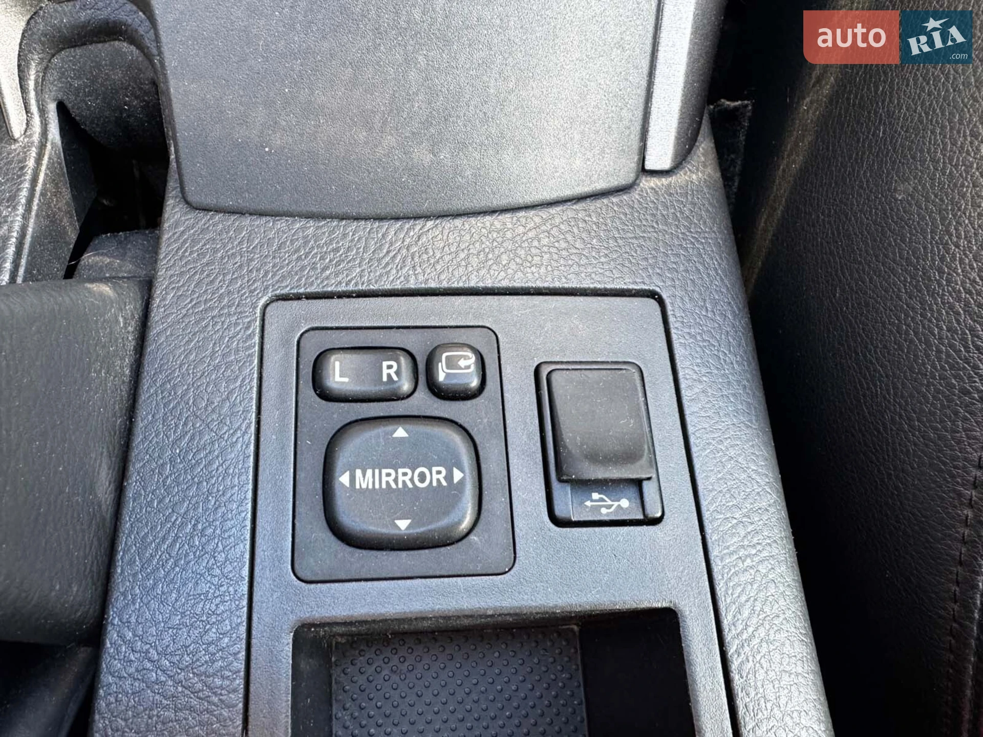 2012 Toyota RAV 4 - мініатюра 25