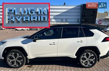 Позашляховик / Кросовер Toyota RAV4 2021 в Житомирі