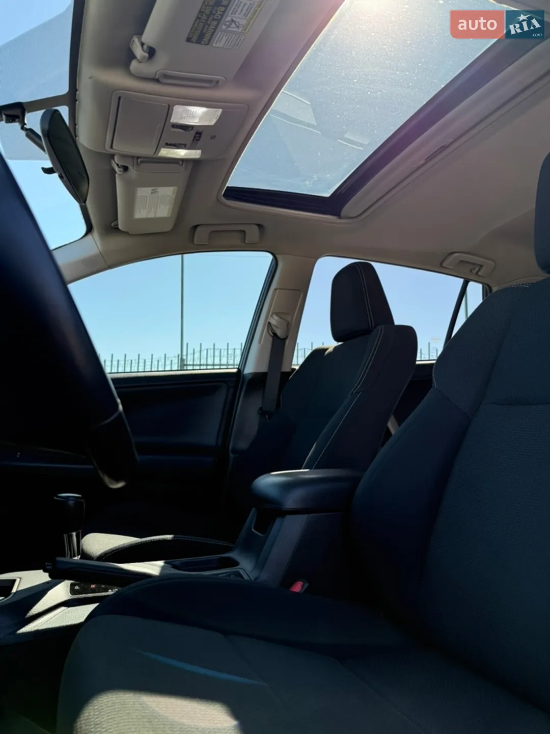 2016 Toyota RAV 4 - мініатюра 13