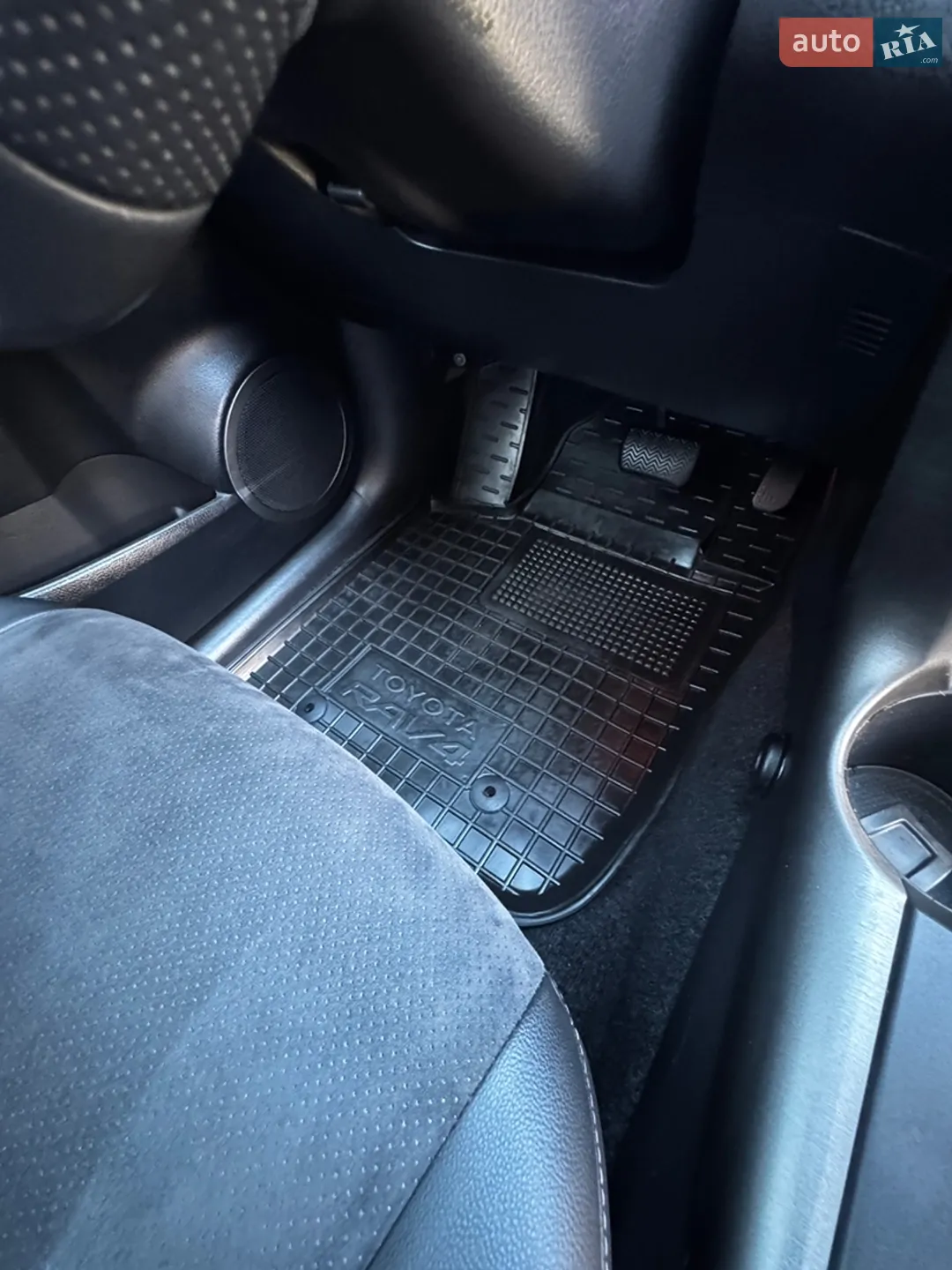 2012 Toyota RAV 4 - мініатюра 39