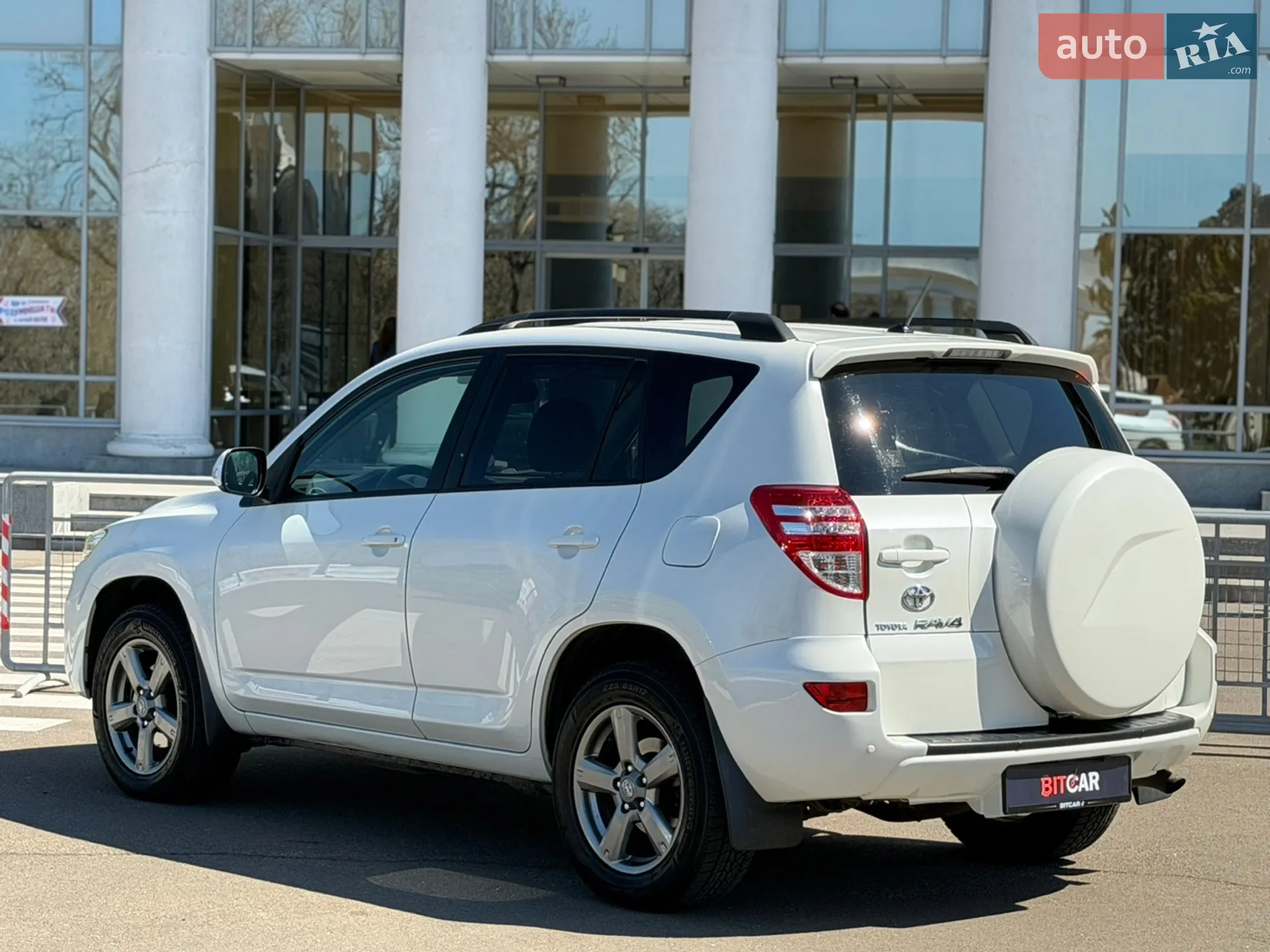 2010 Toyota RAV 4 - мініатюра 14