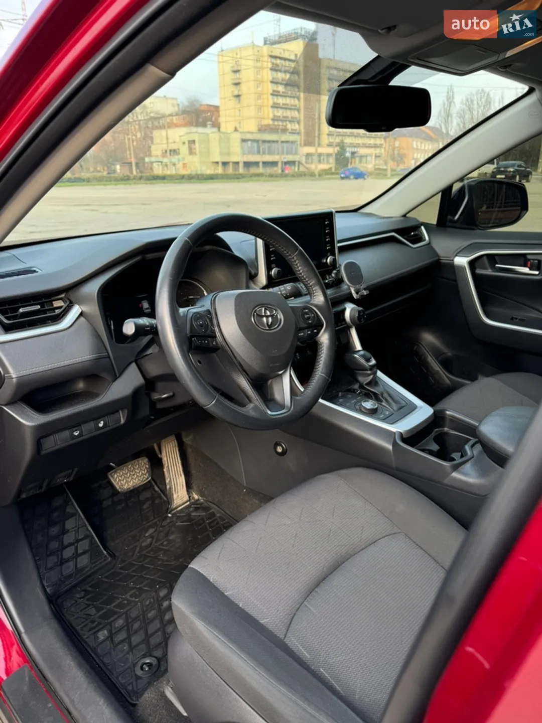 2019 Toyota RAV 4 - мініатюра 12