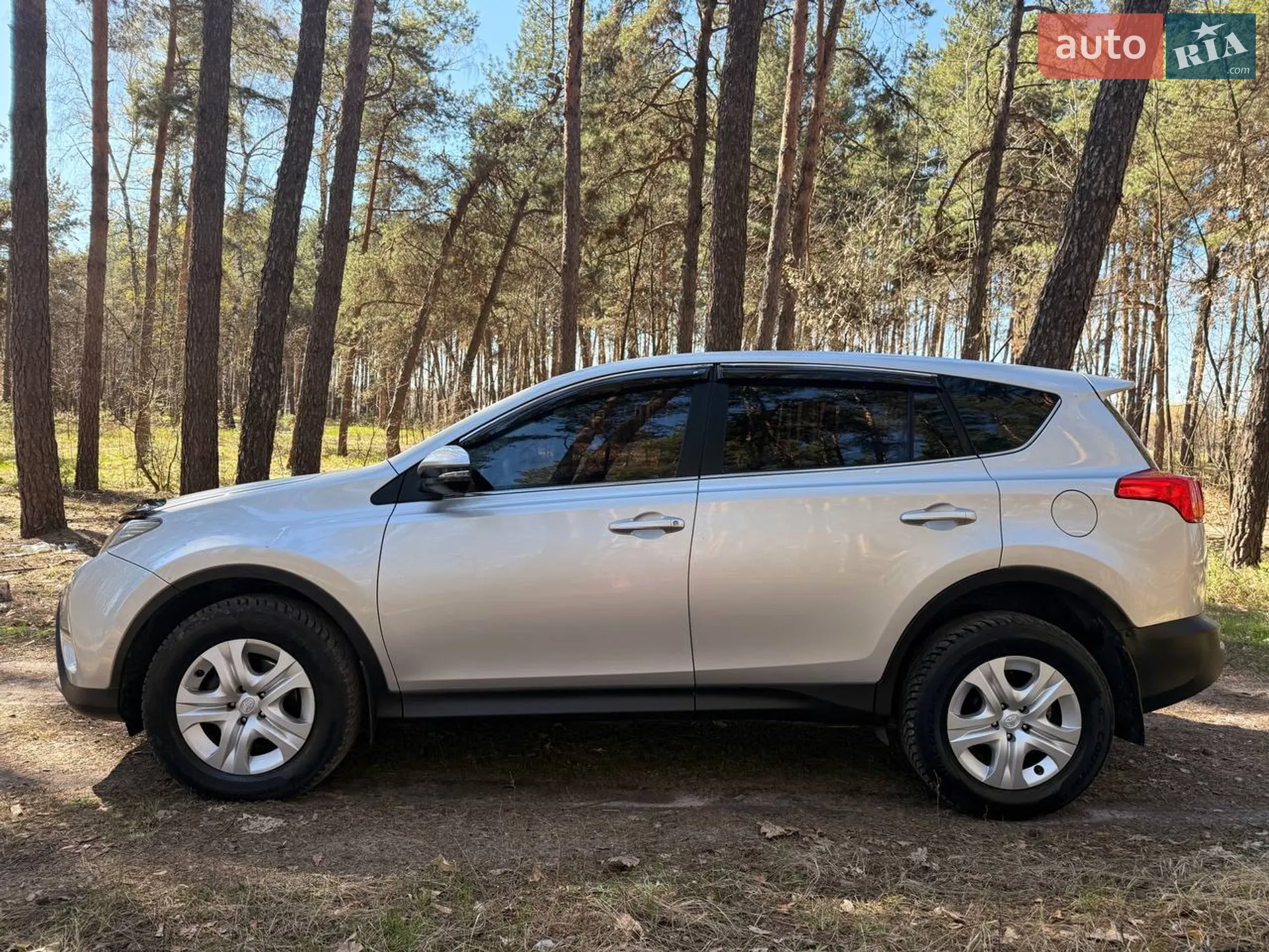 2014 Toyota RAV 4 - мініатюра 9