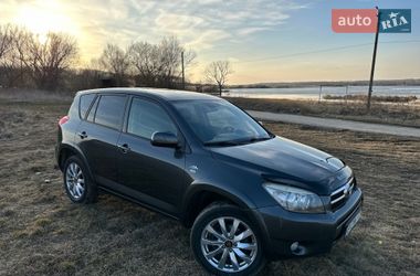 Позашляховик / Кросовер Toyota RAV4 2007 в Деражні