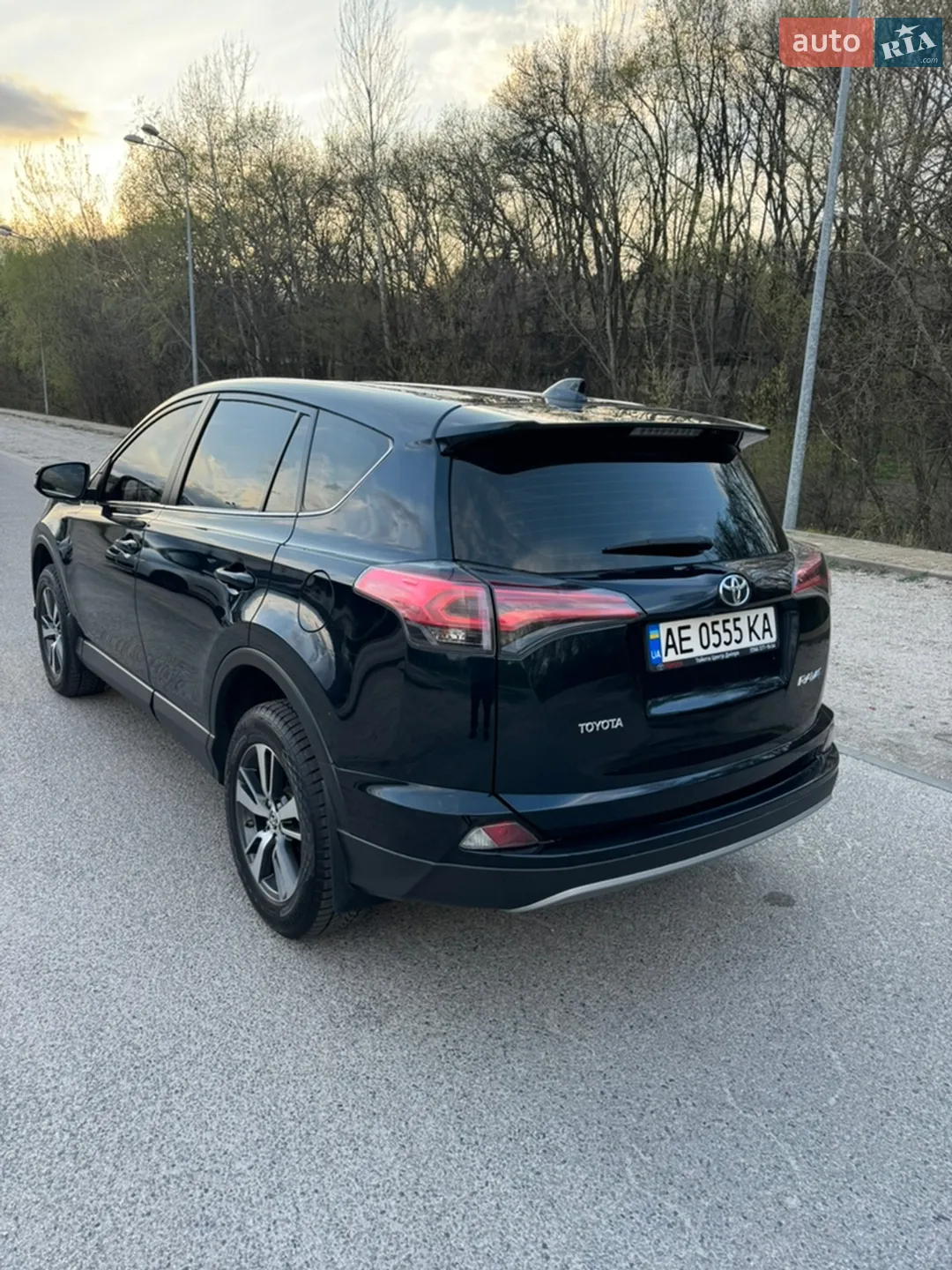 2018 Toyota RAV 4 - мініатюра 4