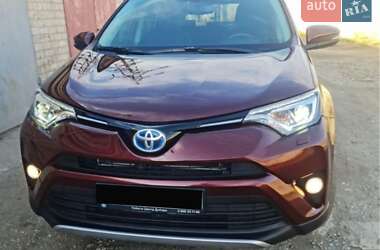 Позашляховик / Кросовер Toyota RAV4 2016 в Дніпрі