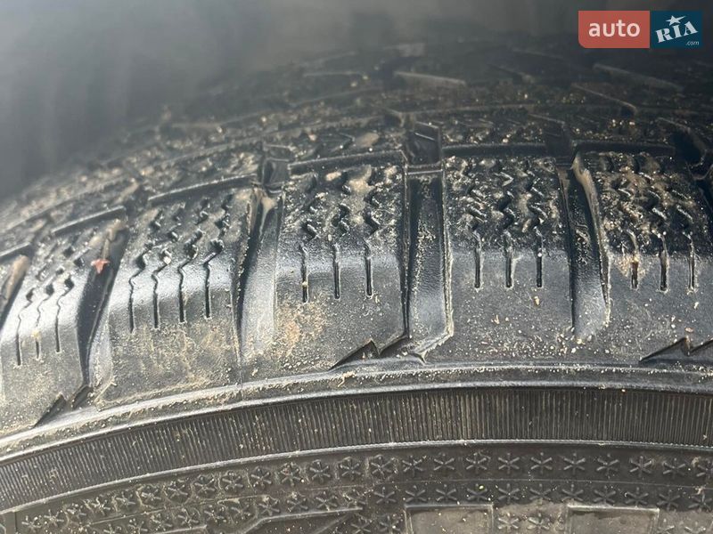 Позашляховик / Кросовер Toyota RAV4 2014 в Дунаївцях