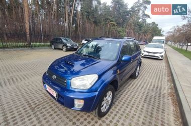 Позашляховик / Кросовер Toyota RAV4 2003 в Києві