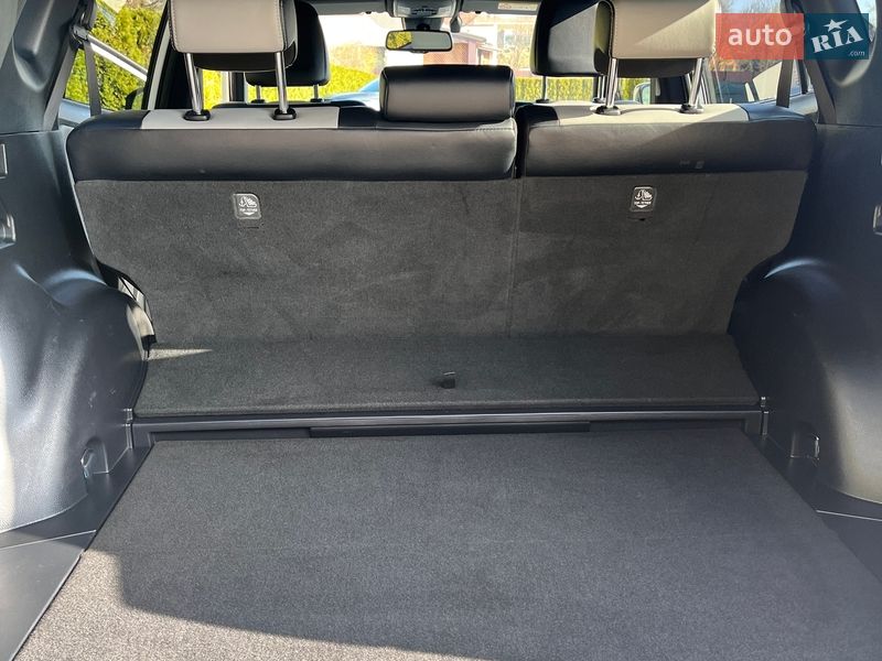 Внедорожник / Кроссовер Toyota RAV4 2018 в Львове