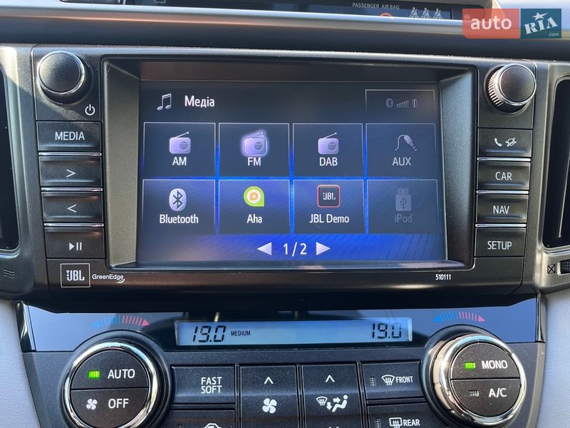 Внедорожник / Кроссовер Toyota RAV4 2018 в Львове