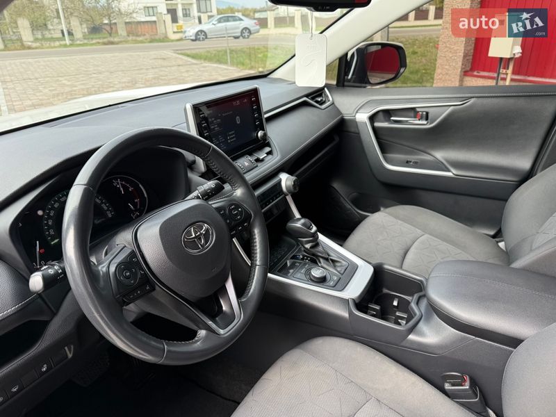 Внедорожник / Кроссовер Toyota RAV4 2022 в Тячеве фото 57 Внедорожник / Кроссовер Toyota RAV4 2022 в Тячеве
