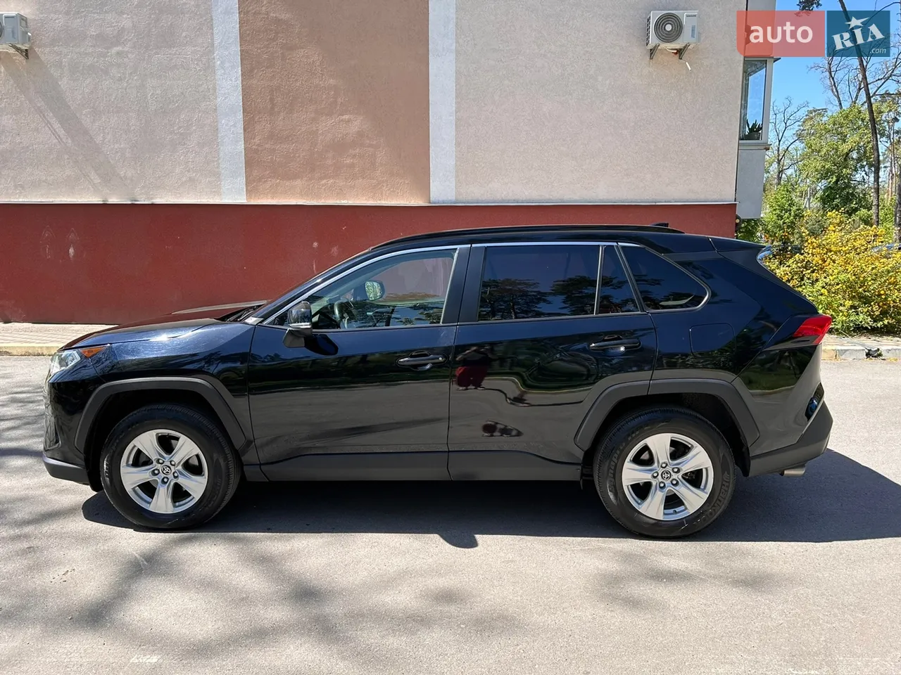 2019 Toyota RAV 4 - мініатюра 20