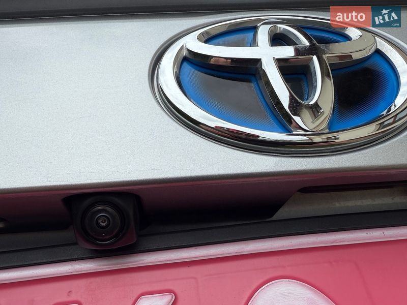 Позашляховик / Кросовер Toyota RAV4 2023 в Львові