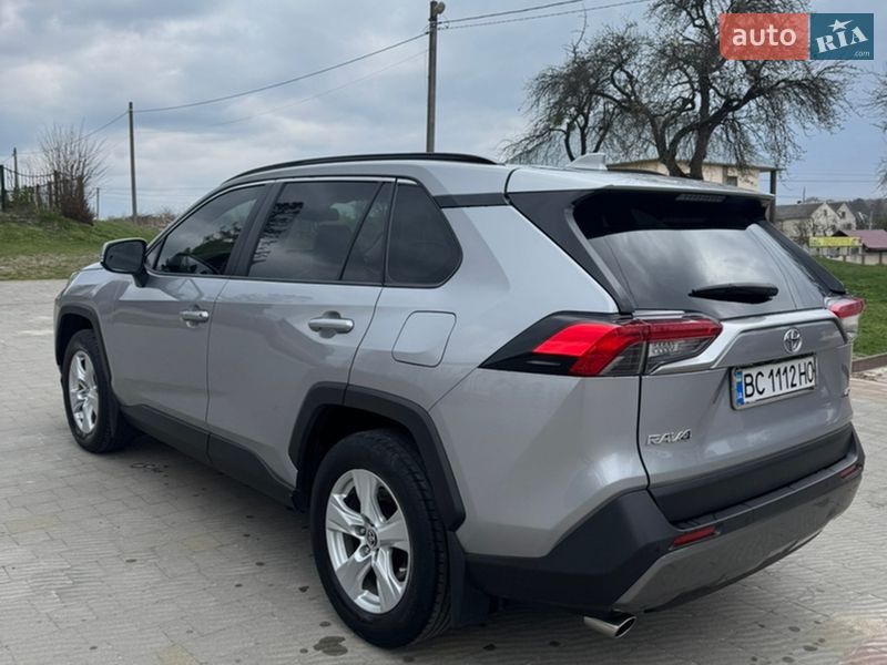 Внедорожник / Кроссовер Toyota RAV4 2020 в Львове фото 3 Внедорожник / Кроссовер Toyota RAV4 2020 в Львове