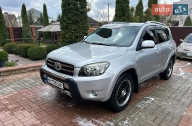 Внедорожник / Кроссовер Toyota RAV4 2007 в Киеве