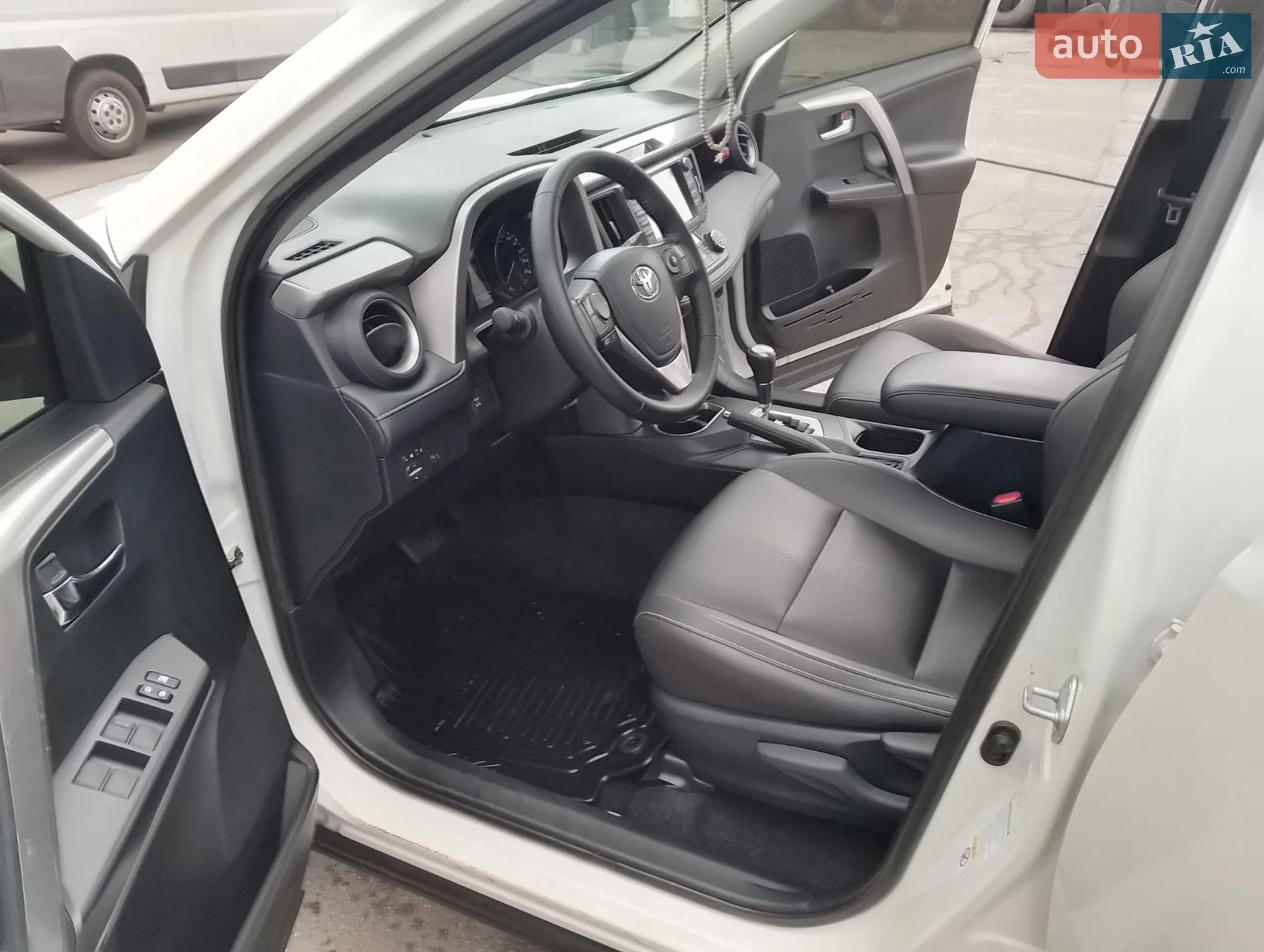 2017 Toyota RAV 4 - мініатюра 8