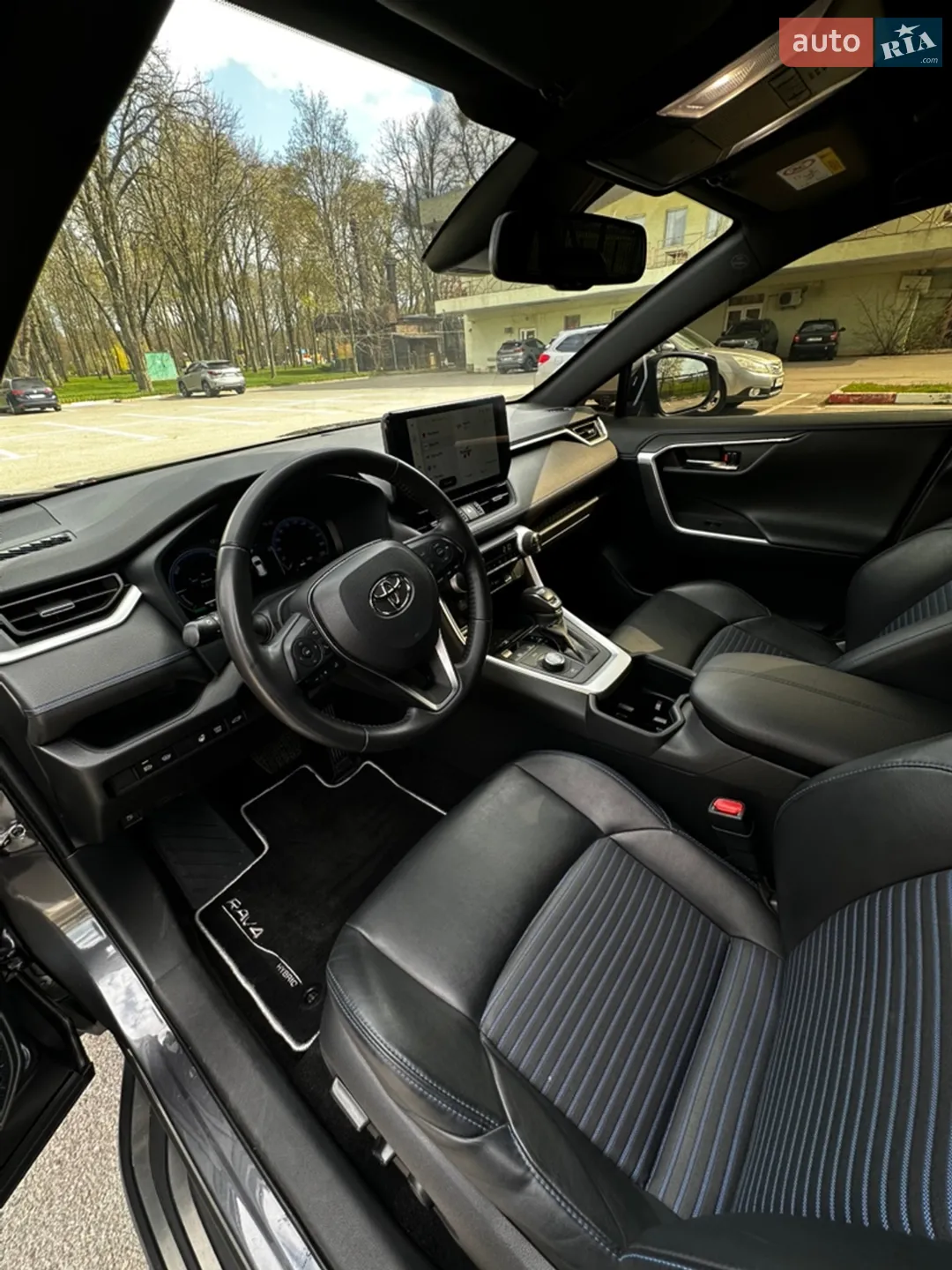 2023 Toyota RAV 4 - мініатюра 31
