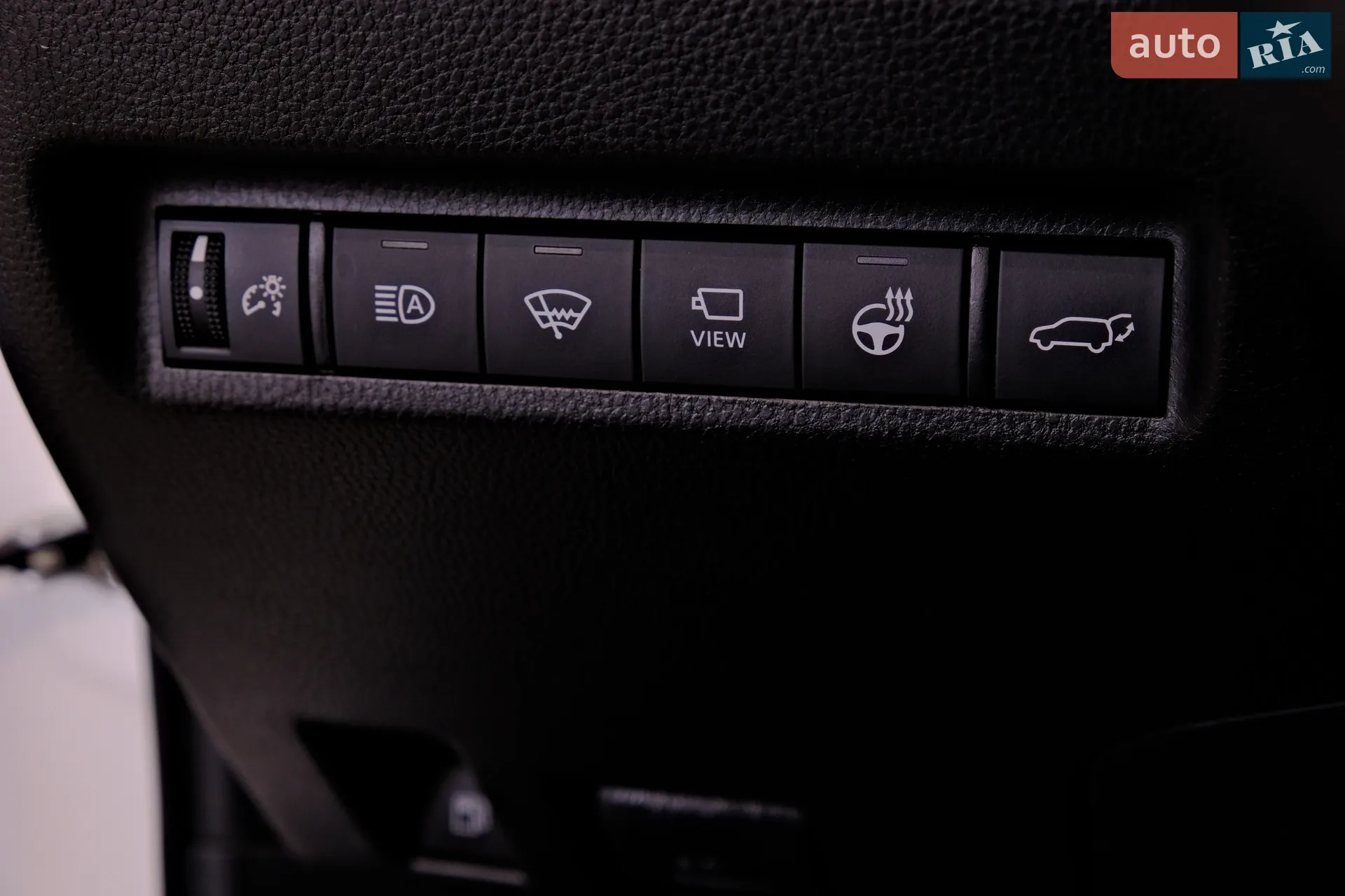 2020 Toyota RAV 4 - мініатюра 25