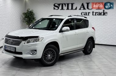 Внедорожник / Кроссовер Toyota RAV4 2011 в Одессе