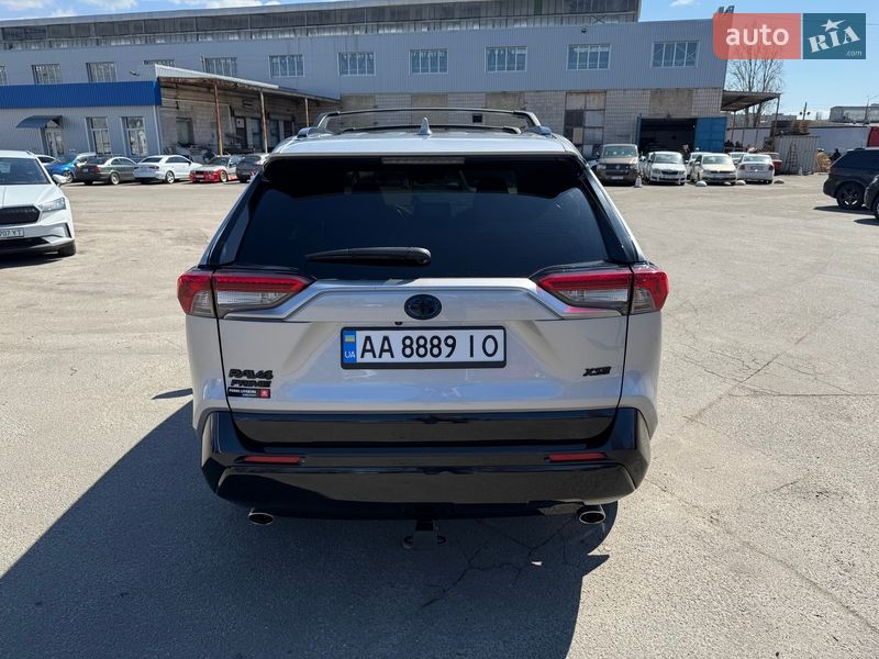 Внедорожник / Кроссовер Toyota RAV4 2023 в Киеве фото 24 Внедорожник / Кроссовер Toyota RAV4 2023 в Киеве