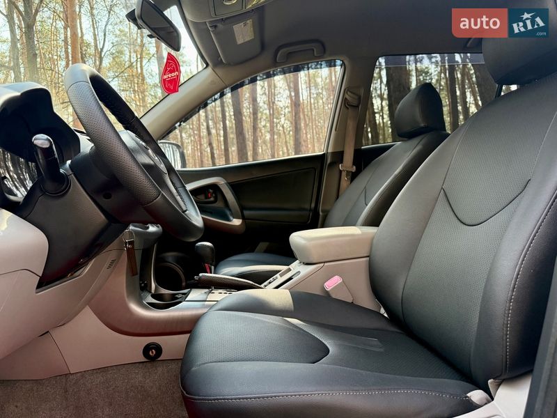Внедорожник / Кроссовер Toyota RAV4 2007 в Киеве фото 16 Внедорожник / Кроссовер Toyota RAV4 2007 в Киеве