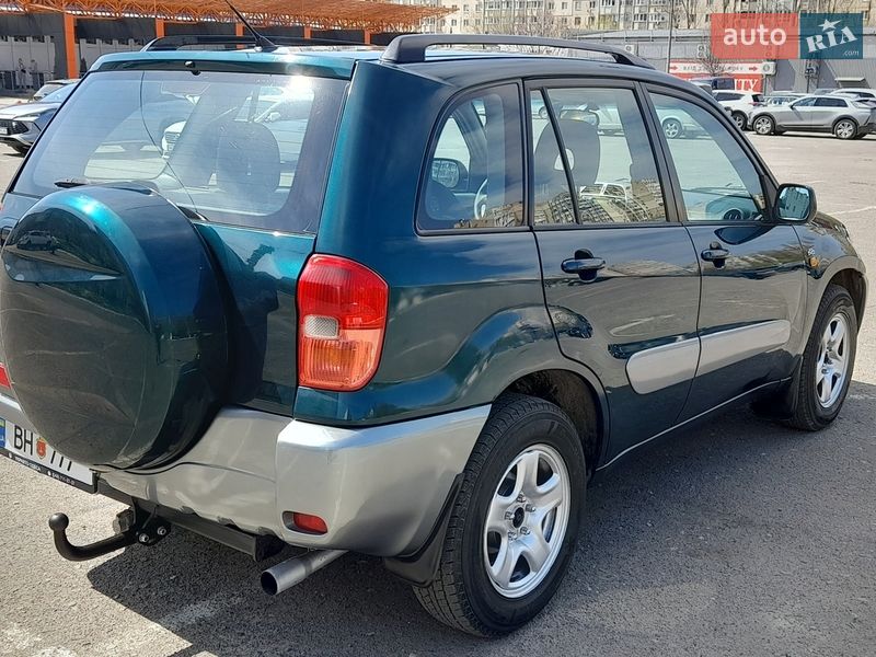 Внедорожник / Кроссовер Toyota RAV4 2003 в Одессе