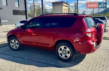 Внедорожник / Кроссовер Toyota RAV4 2011 в Киеве