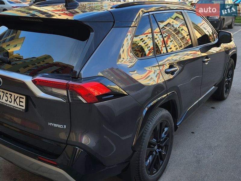 Внедорожник / Кроссовер Toyota RAV4 2022 в Виннице