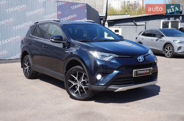 Внедорожник / Кроссовер Toyota RAV4 2017 в Одессе