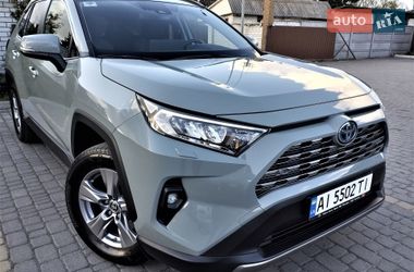 Позашляховик / Кросовер Toyota RAV4 2023 в Білій Церкві