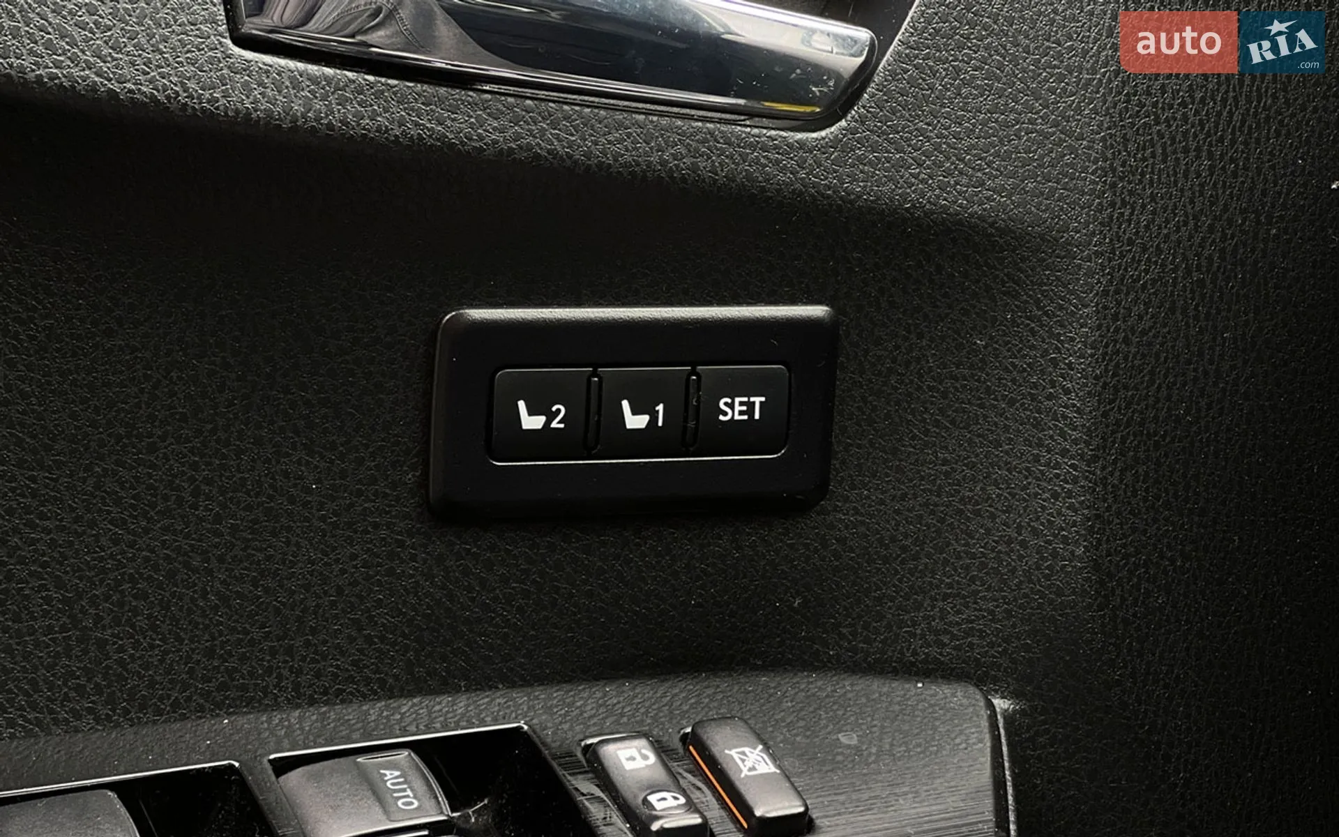 2017 Toyota RAV 4 - мініатюра 21